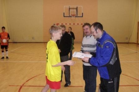 Feryjny Turniej w Halowej Piłce Nożnej - Strzepcz 18.01.2011r.