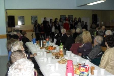 Spotkanie świąteczno-noworoczne seniorów w Strzepczu 11.01.2012r.
