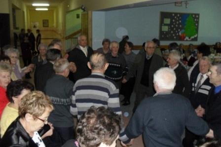 Spotkanie świąteczno-noworoczne seniorów w Strzepczu 11.01.2012r.