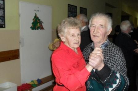 Spotkanie świąteczno-noworoczne seniorów w Strzepczu 11.01.2012r.