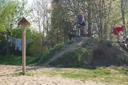Wycieczka rowerowa - Niepoczołowice 02.05.2012r.
