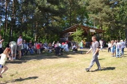 Rodzinny festyn sportowo - rekreacyjny w Smażynie 27.05.2012r.