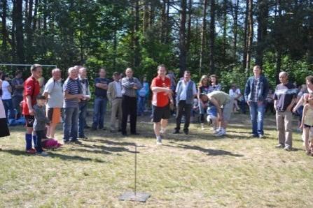 Rodzinny festyn sportowo - rekreacyjny w Smażynie 27.05.2012r.