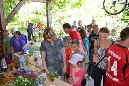 Rodzinny festyn sportowo - rekreacyjny w Smażynie 27.05.2012r.