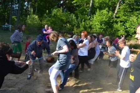 Rodzinny festyn sportowo - rekreacyjny w Smażynie 27.05.2012r.