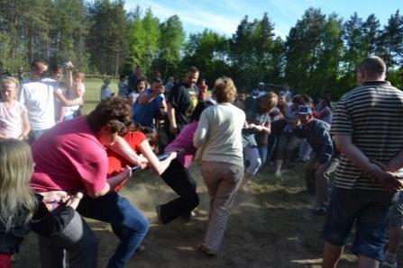 Rodzinny festyn sportowo - rekreacyjny w Smażynie 27.05.2012r.