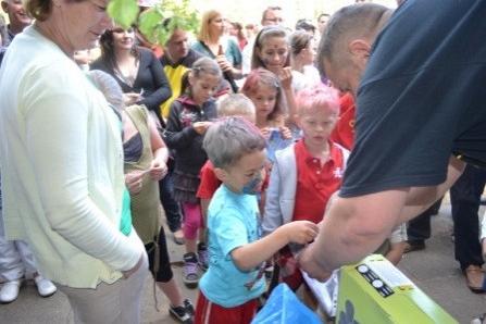 Rodzinny festyn sportowo - rekreacyjny w Smażynie 27.05.2012r.