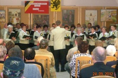 Otwarcie wystawy poplenerowej (16-22 sierpnia) 24.09.2012r.