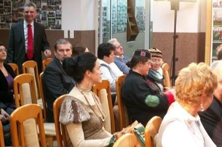 Otwarcie wystawy poplenerowej (16-22 sierpnia) 24.09.2012r.