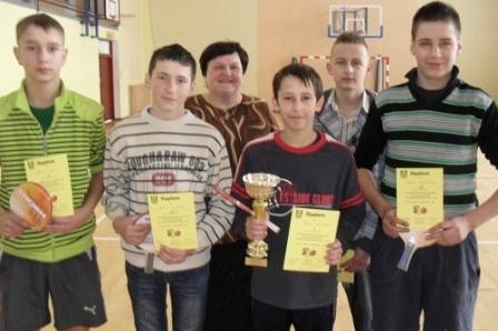 Feryjny Turniej Halowej Piłki Nożnej w Strzepczu 09.02.2012r.
