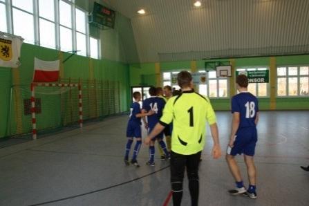 Otwarty Wojewódzki Turniej Halowej Piłki Nożnej o Puchar Prezesa ZG ZKP 10-11.03.2012r.