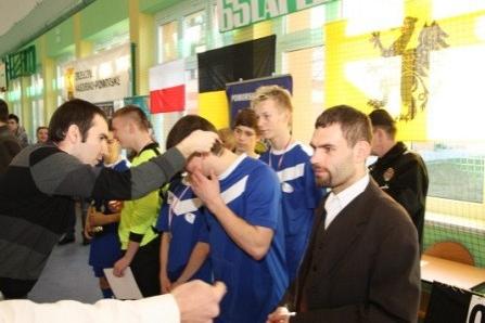 Otwarty Wojewódzki Turniej Halowej Piłki Nożnej o Puchar Prezesa ZG ZKP 10-11.03.2012r.