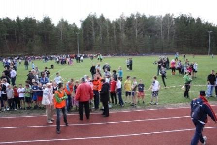 VII Wojewódzki Kaszubski Bieg Przełajowy Terenami Kaszubskiego Parku Krajobrazowego w Lini 22.04.2012r.