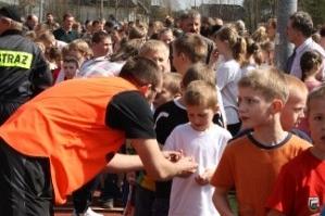 VII Wojewódzki Kaszubski Bieg Przełajowy Terenami Kaszubskiego Parku Krajobrazowego w Lini 22.04.2012r.