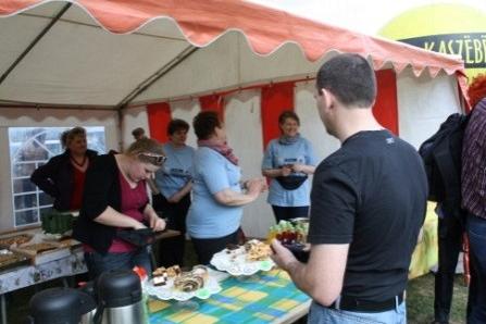 VII Wojewódzki Kaszubski Bieg Przełajowy Terenami Kaszubskiego Parku Krajobrazowego w Lini 22.04.2012r.