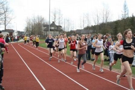 VII Wojewódzki Kaszubski Bieg Przełajowy Terenami Kaszubskiego Parku Krajobrazowego w Lini 22.04.2012r.