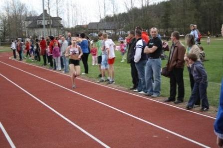 VII Wojewódzki Kaszubski Bieg Przełajowy Terenami Kaszubskiego Parku Krajobrazowego w Lini 22.04.2012r.
