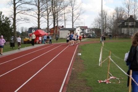 VII Wojewódzki Kaszubski Bieg Przełajowy Terenami Kaszubskiego Parku Krajobrazowego w Lini 22.04.2012r.