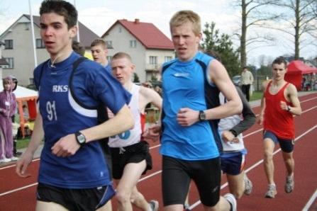 VII Wojewódzki Kaszubski Bieg Przełajowy Terenami Kaszubskiego Parku Krajobrazowego w Lini 22.04.2012r.