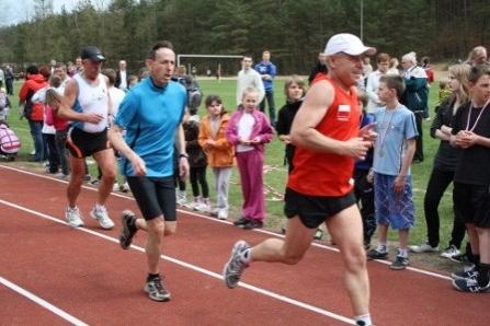 VII Wojewódzki Kaszubski Bieg Przełajowy Terenami Kaszubskiego Parku Krajobrazowego w Lini 22.04.2012r.