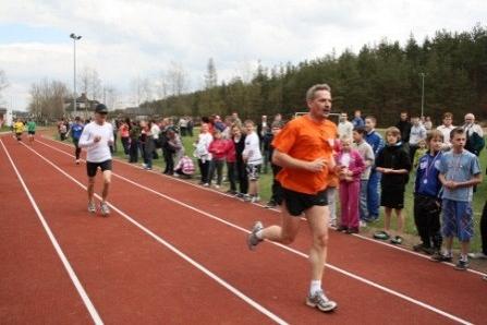 VII Wojewódzki Kaszubski Bieg Przełajowy Terenami Kaszubskiego Parku Krajobrazowego w Lini 22.04.2012r.