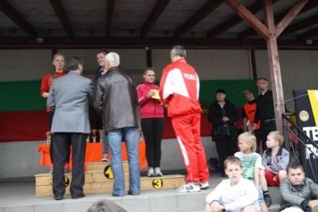 VII Wojewódzki Kaszubski Bieg Przełajowy Terenami Kaszubskiego Parku Krajobrazowego w Lini 22.04.2012r.