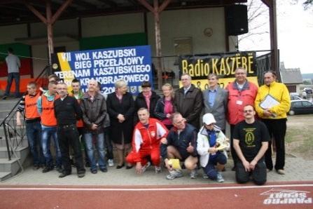 VII Wojewódzki Kaszubski Bieg Przełajowy Terenami Kaszubskiego Parku Krajobrazowego w Lini 22.04.2012r.