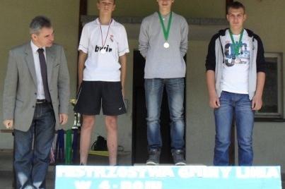 Mistrzostwa Gminy Linia w czwórboju lekkoatletycznym szkół podstawowych i gimnazjalnych 14-15.06.2012r.