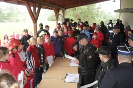Powiatowe zawody sportowo - pożarnicze MDP w Lini 15.09.2012r.