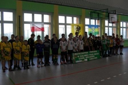 Mistrzostwa Powiatu Wejherowskiego w Halowej Piłce Nożnej Szkół Wiejskich 16.10.2012r.