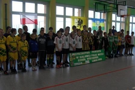 Mistrzostwa Powiatu Wejherowskiego w Halowej Piłce Nożnej Szkół Wiejskich 16.10.2012r.