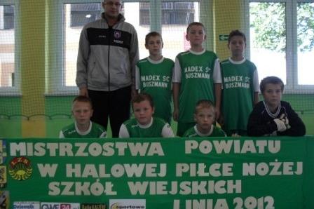 Mistrzostwa Powiatu Wejherowskiego w Halowej Piłce Nożnej Szkół Wiejskich 16.10.2012r.