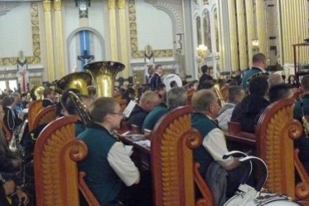 Gminna Orkiestra Dęta z Lini na V Ogólnopolskim Zlocie Chórów i Orkiestr w Licheniu 25.05.2013r.