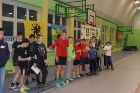 Otwarty Turniej Halowej Piłki Nożnej o Puchar Prezesa GS LZS w Lini 27.01.2013r.