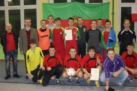 Otwarty Turniej Halowej Piłki Nożnej o Puchar Prezesa GS LZS w Lini 27.01.2013r.