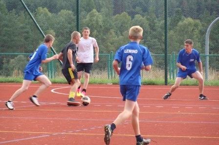 Letnie Turniej Piłkarskie o Puchar Przewodniczącego Rady Gminy Linia 24/25.08.2013r.