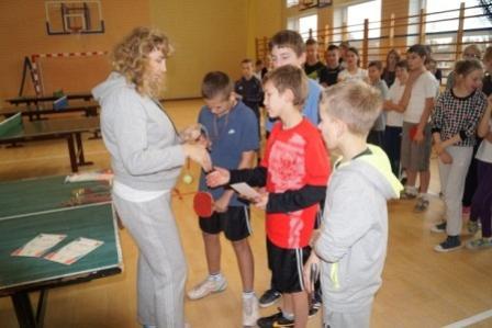 Mistrzostwa Gminy Linia Szkół w Tenisie Stołowym 14.11.2013r.