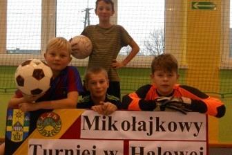 Mikołajkowy Turniej w Halowej Piłce Nożnej 06-07.12.2013r.