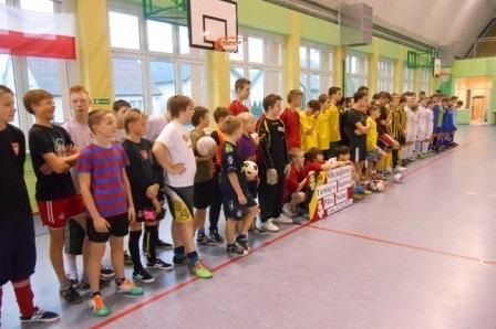 Mikołajkowy Turniej w Halowej Piłce Nożnej 06-07.12.2013r.