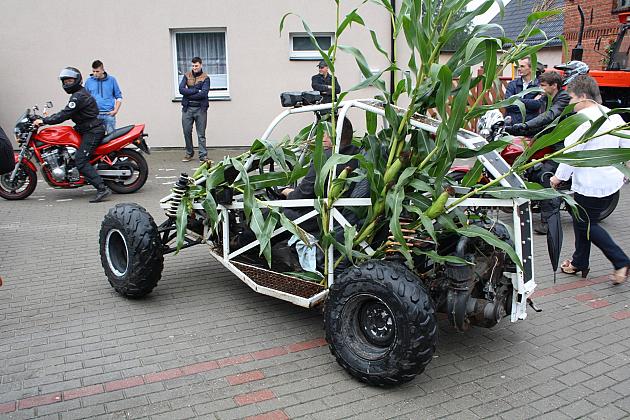 DOŻYNKI GMINNE - STRZEPCZ 2016