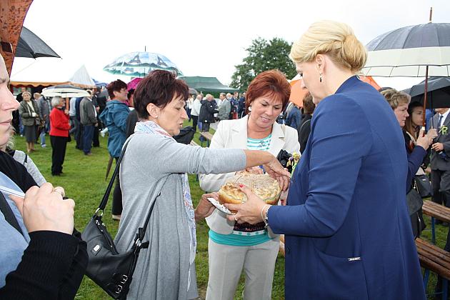DOŻYNKI GMINNE - STRZEPCZ 2016