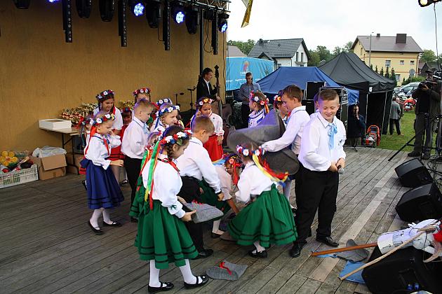 DOŻYNKI GMINNE - STRZEPCZ 2016