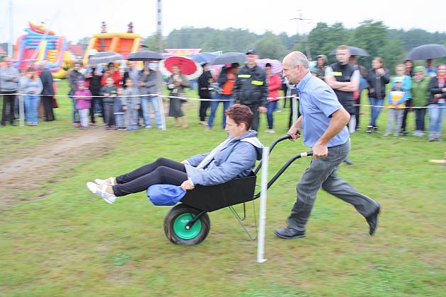 DOŻYNKI GMINNE - STRZEPCZ 2016
