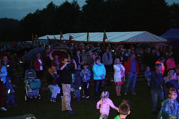 DOŻYNKI GMINNE - STRZEPCZ 2016
