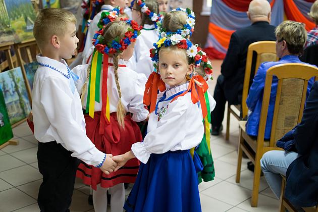 Wernisaż prac malarskich w Gminnym Domu Kultury w Lini