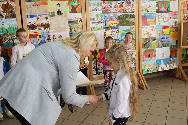 BARWY JESIENI w GMINIE LINIA - KONKURS PLASTYCZNY - 2016