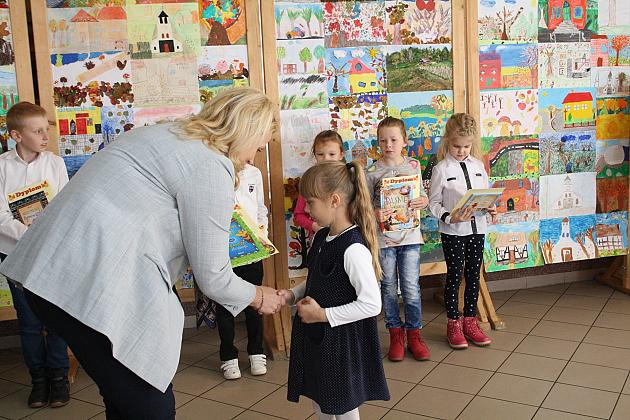 BARWY JESIENI w GMINIE LINIA - KONKURS PLASTYCZNY - 2016