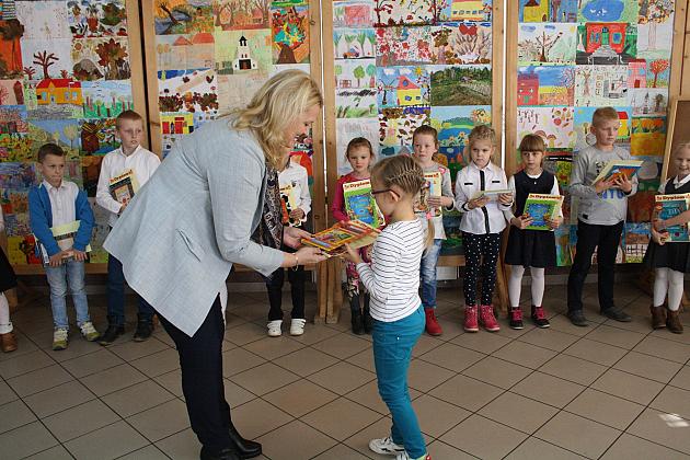 BARWY JESIENI w GMINIE LINIA - KONKURS PLASTYCZNY - 2016