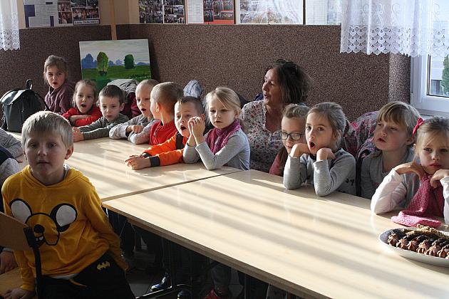 BARWY JESIENI w GMINIE LINIA - KONKURS PLASTYCZNY - 2016