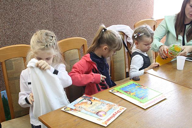 BARWY JESIENI w GMINIE LINIA - KONKURS PLASTYCZNY - 2016